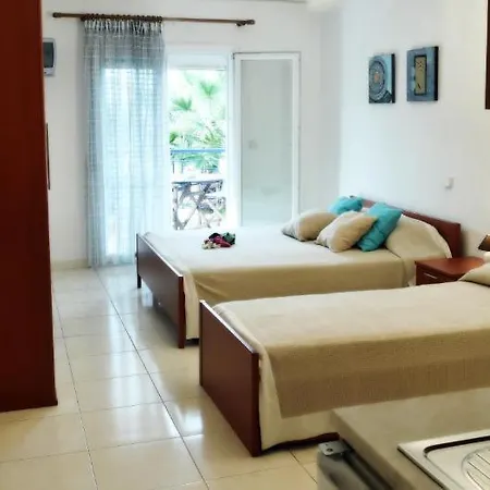 Asterias Apartahotel 2*