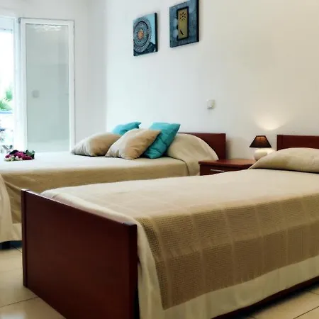 Asterias Aparthotel 2*